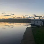 House Boat Oliva - Floating House 普拉