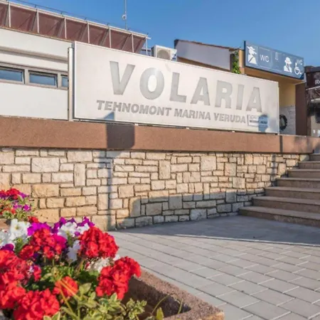 House Boat Oliva - Floating House 別荘 プーラ