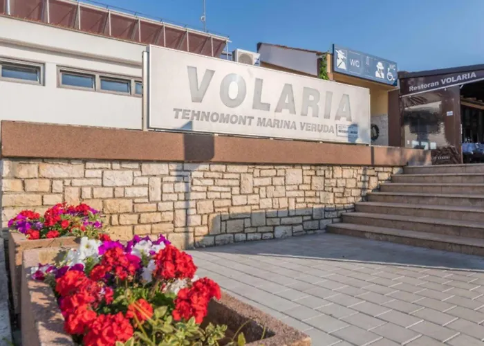 House Boat Oliva - Floating House 別荘 プーラ