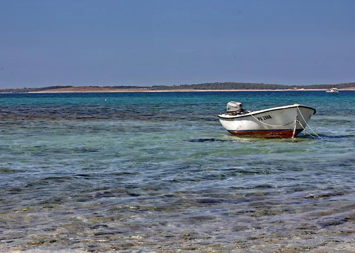 House Boat Oliva - Floating House Пула